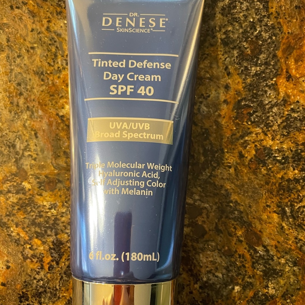 🌺 NEW sealed MEGA SIZE 6 oz Dr. Denese TINTED DEFENSE DAY CREAM SPF 40 🌺